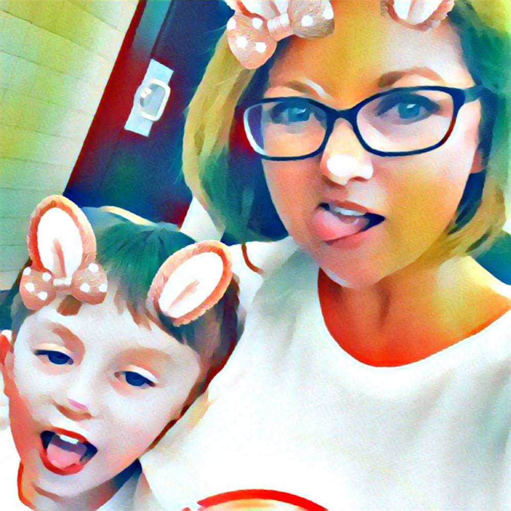 Meet your Posher, Leslie